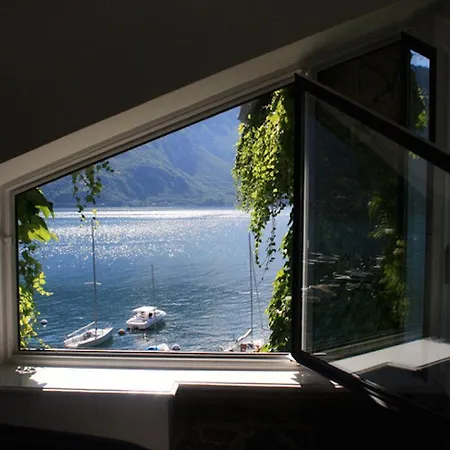 Pescallo Apartment