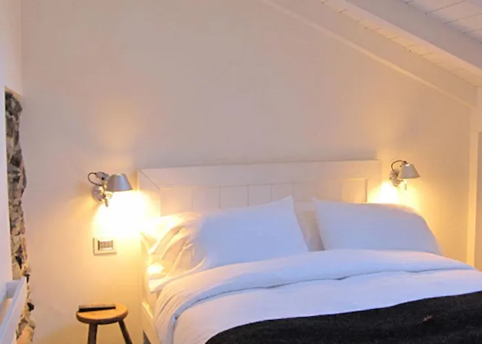 Pescallo Apartmán *