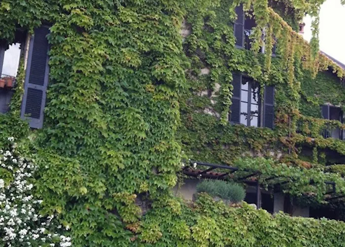 ペスカーロ アパート *